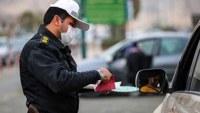 توقیف پرایدی که روی سقف آن یک زن با چادر نشسته بود